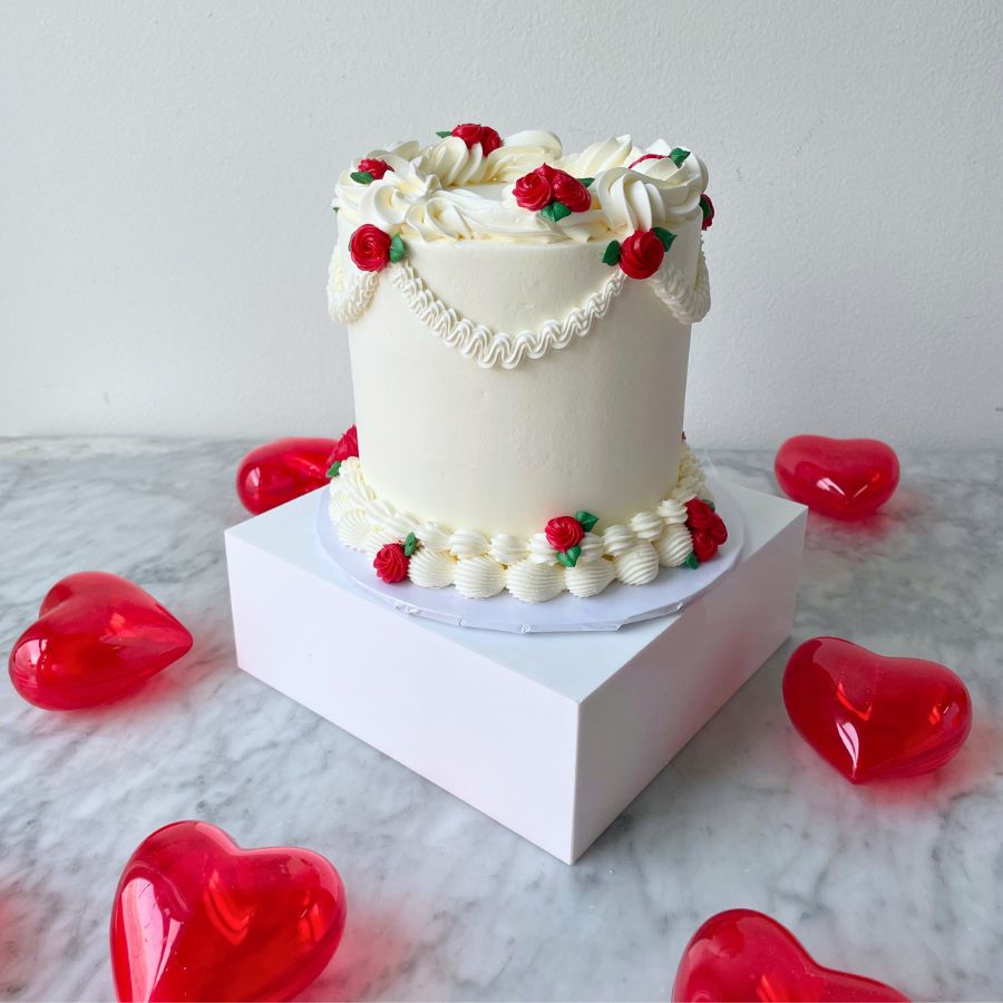 Romance Wilton Cake