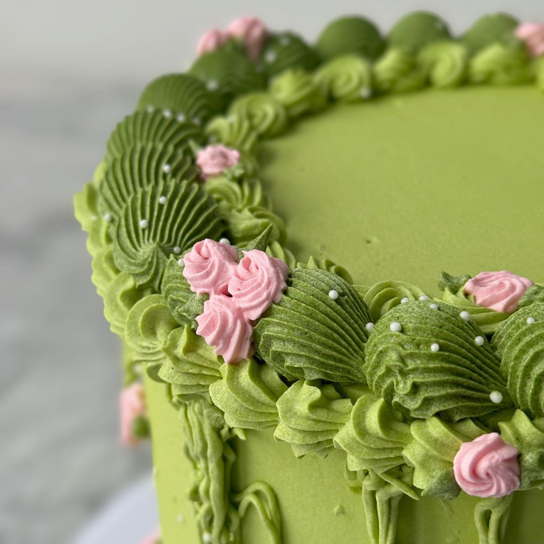 Kiss The Frog Cake