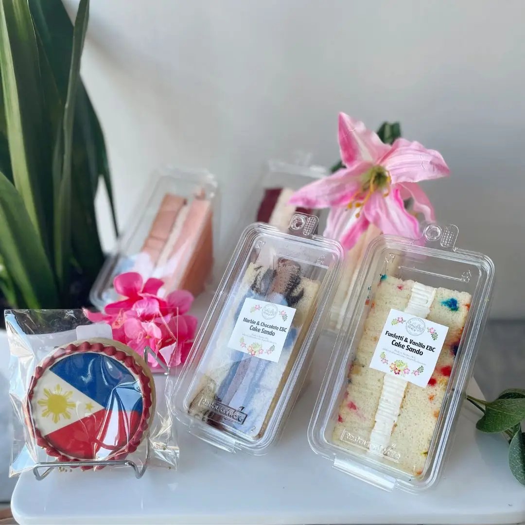 Cake Sandos