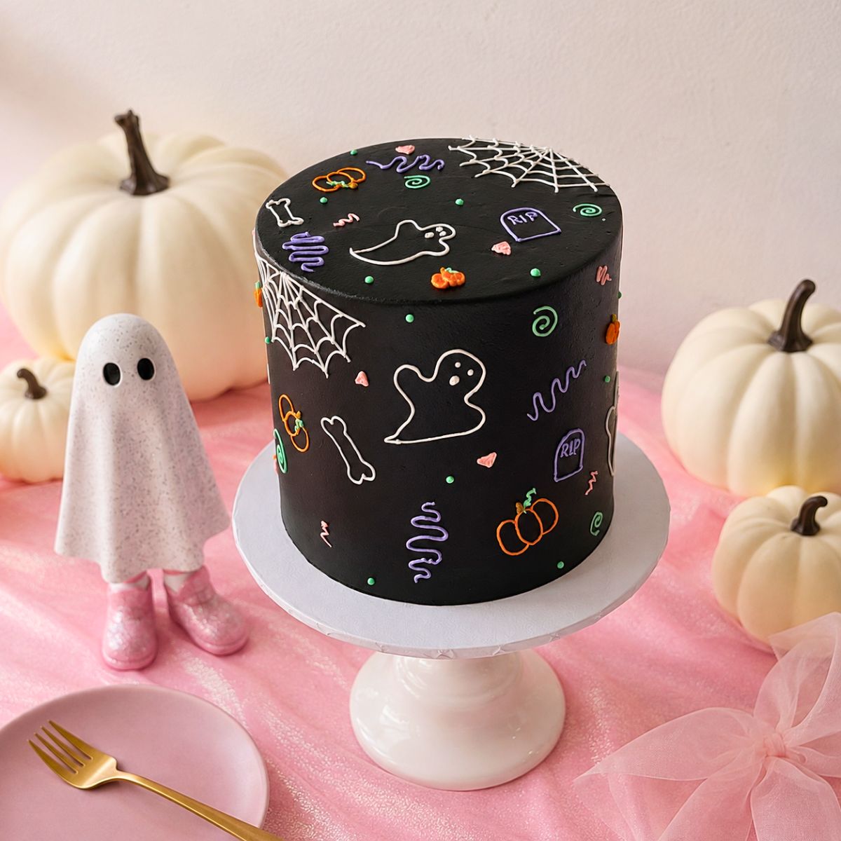Boo-dles Cake