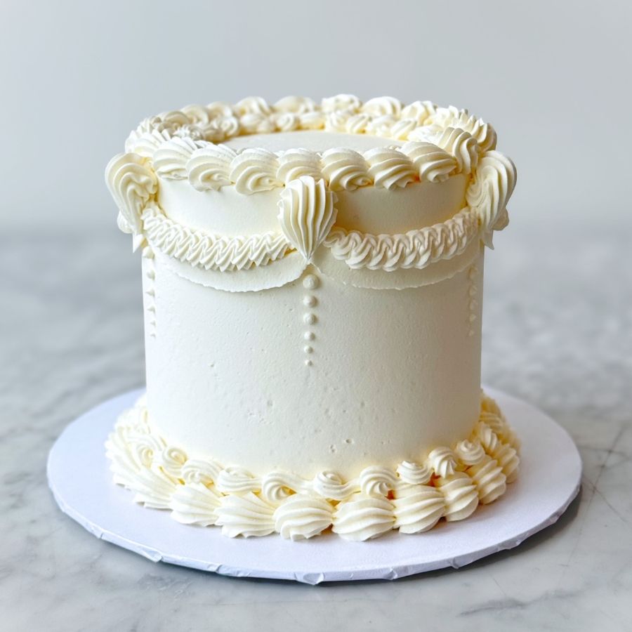 6" Timeless Piped Cake