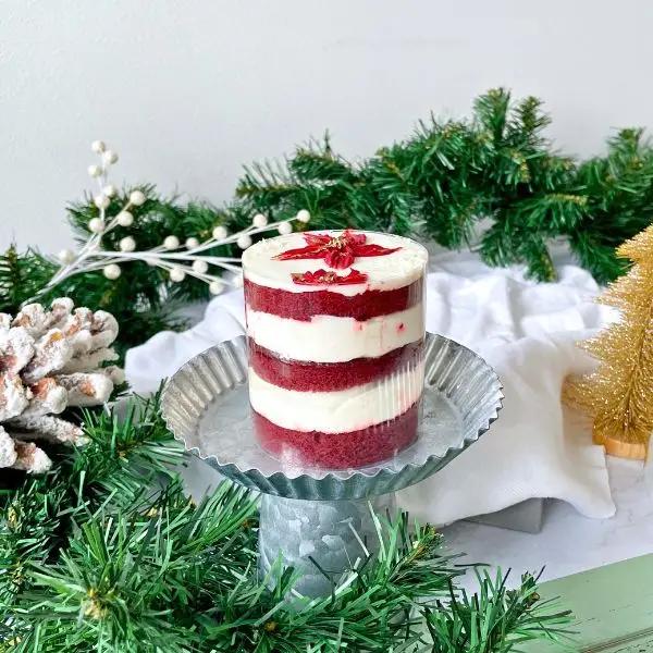 Christmas Red Velvet Petite Cake