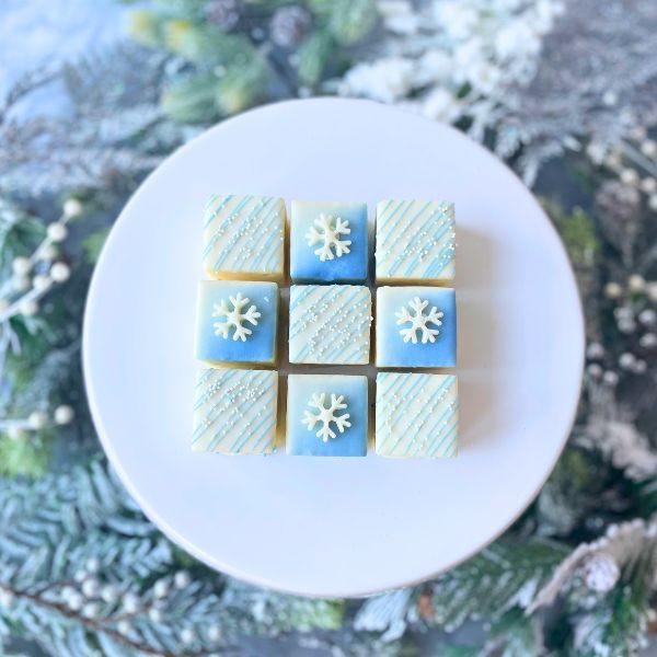 Winter Wonderland Tea Cakes – Vanilla Dream Bites