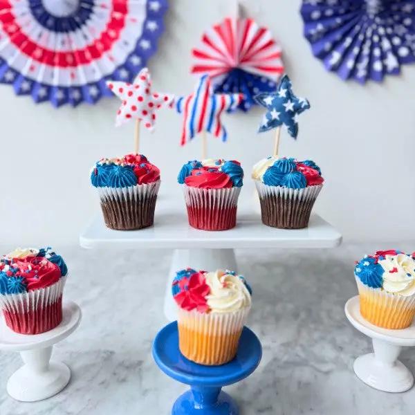 Freedom Swirl Cupcakes