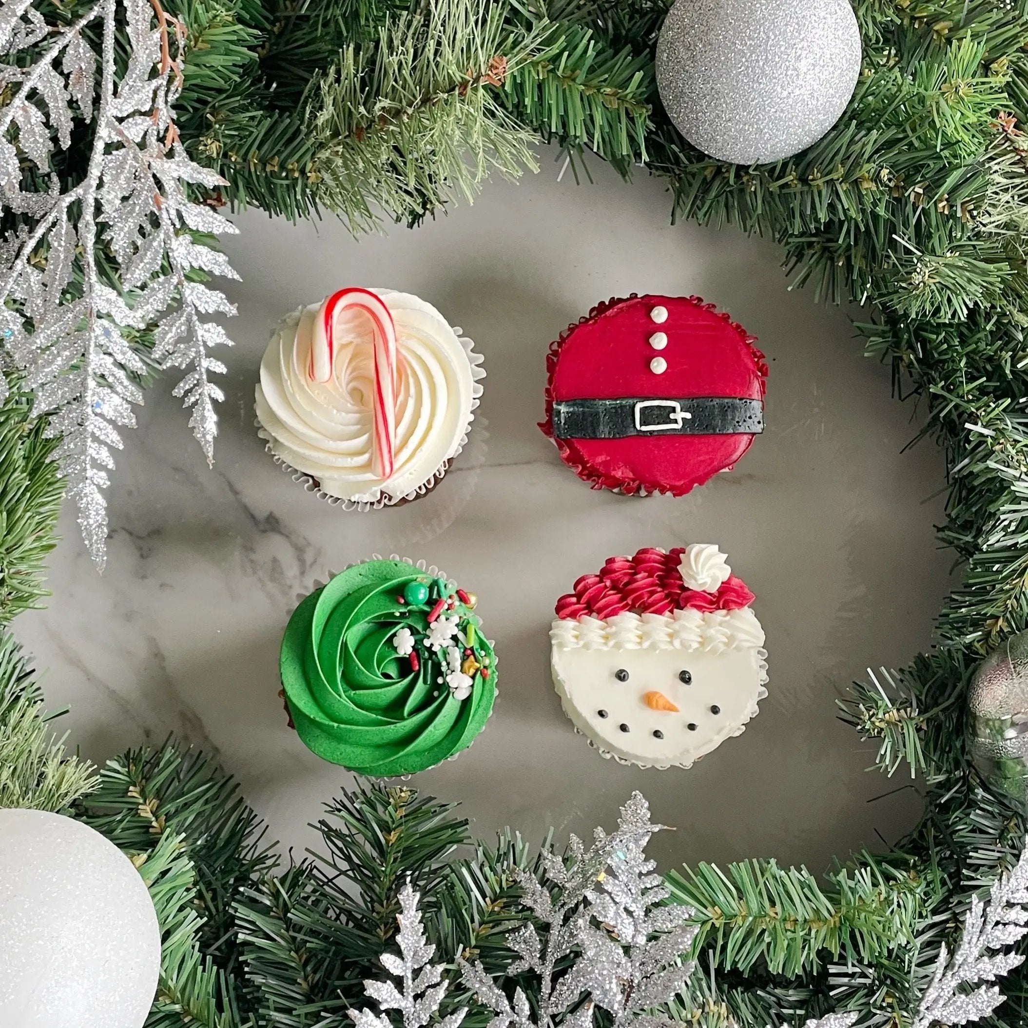 2023 North Pole Cupcakes (Made-to-Order)