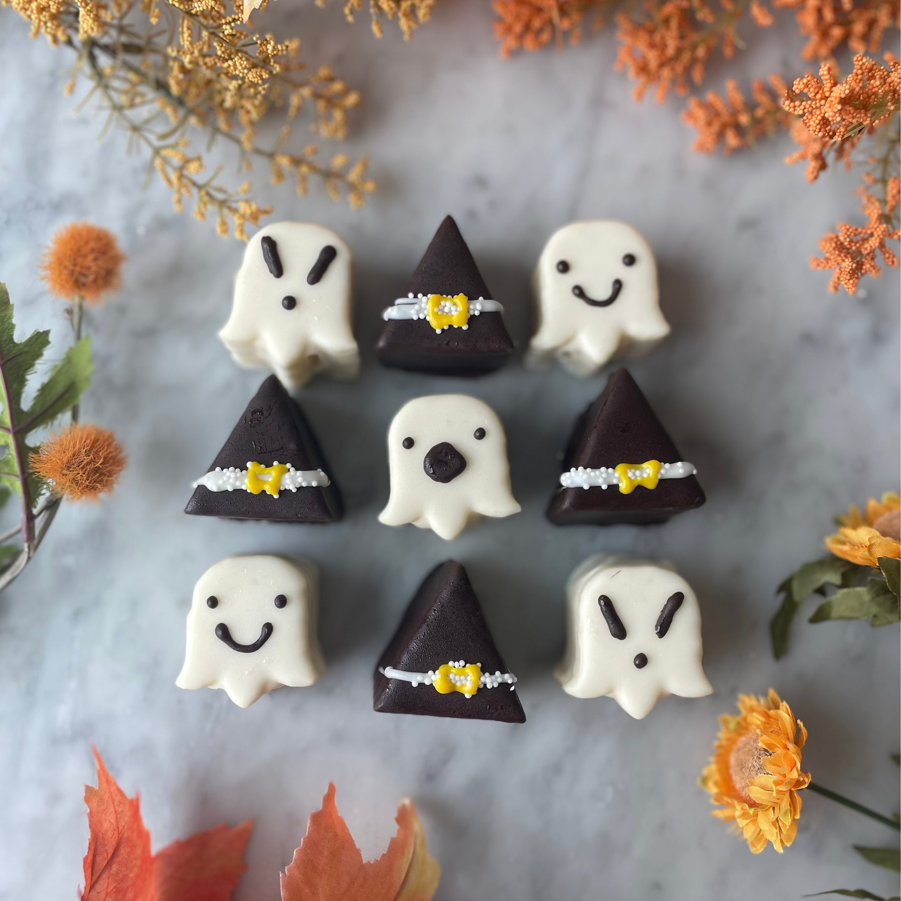 Boo Bites — Vanilla & Pumpkin Tea Cakes