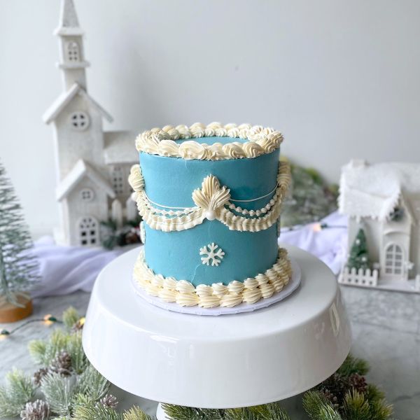 Snowflake Lane Cake – Lemon Raspberry Magic | Celebrity Cake Studio