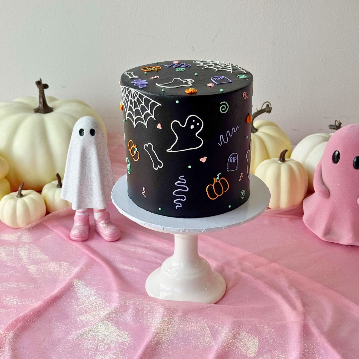 Boo-dles Cake