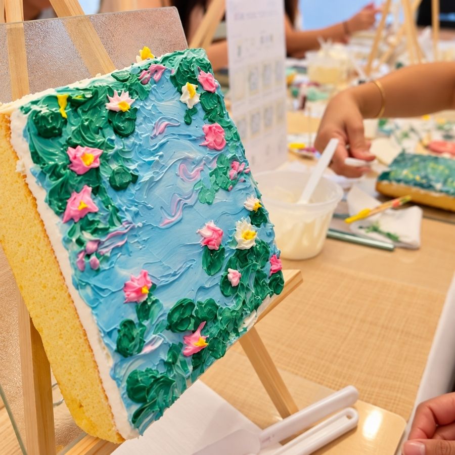 October 3rd – Edible Monet Water Lilies Cake Decorating Class | 1 PM
