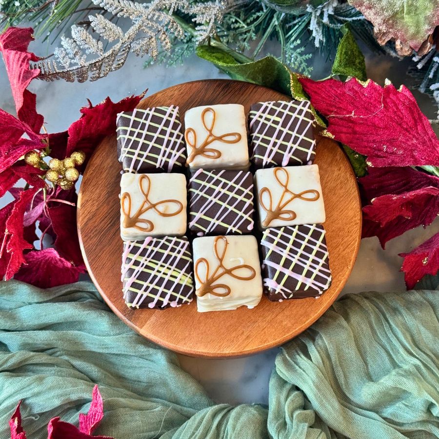 Gingerbread Dream Petit Fours