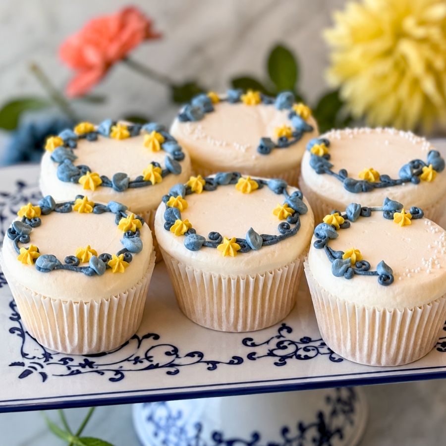 Summer Italian Cupcakes