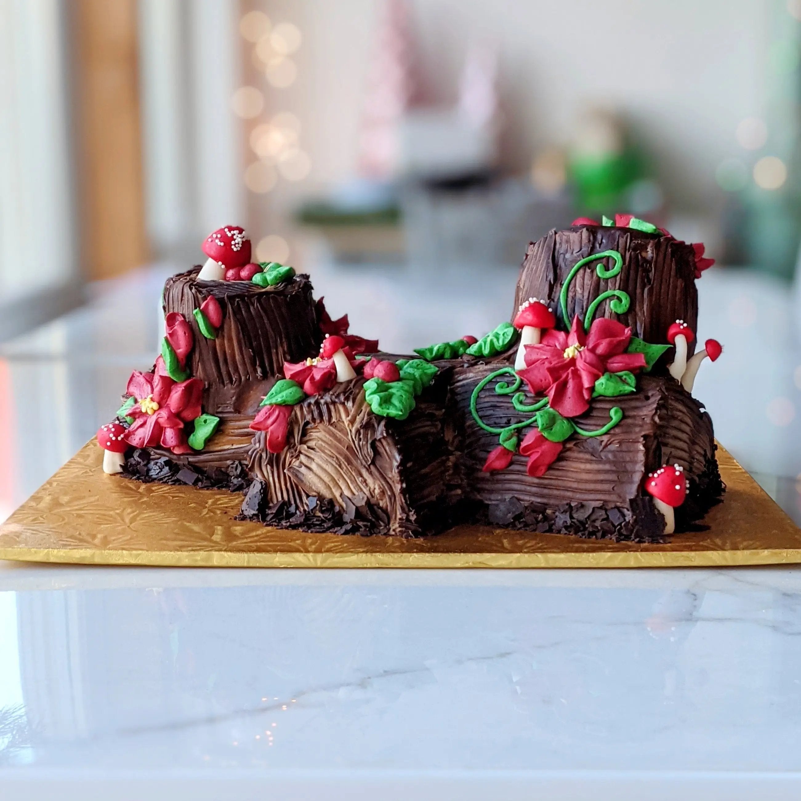 Yule Log- Winter Holiday Collection - Celebrity Cake Studio