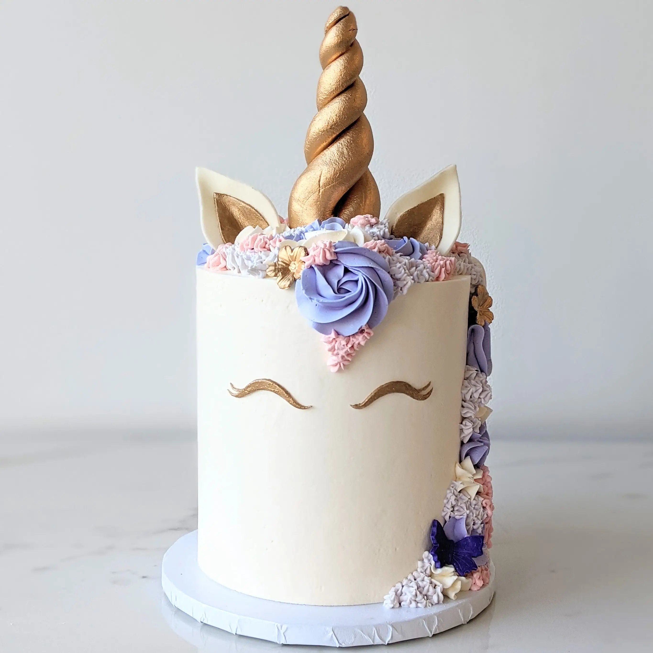 Unicorn Cake - Celebrity Cake Studio